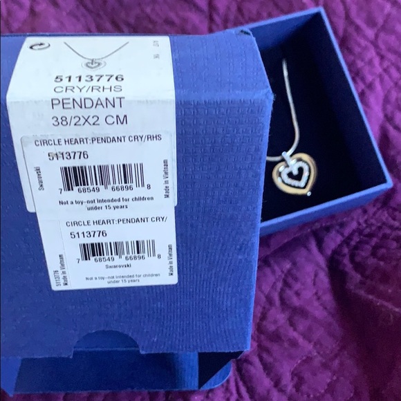 BNWT Swarovski Heart Pendant Necklace - Picture 4 of 5